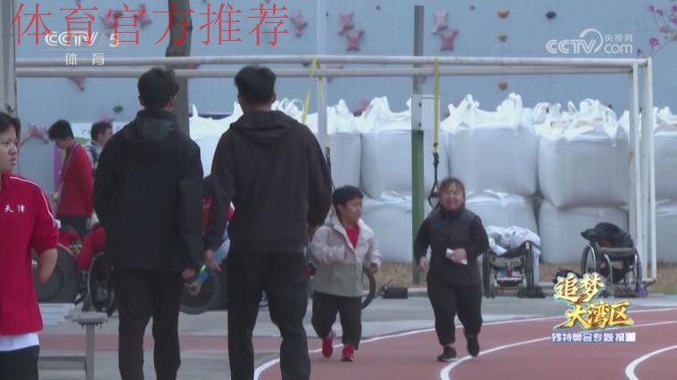 热爱不落幕 李茂大的“刀锋人生” 热爱不落幕 李茂大的“刀锋人生”